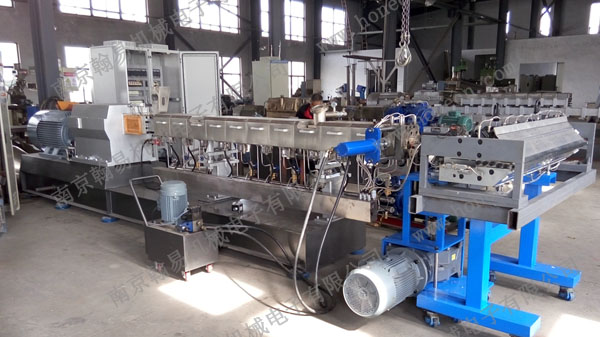 Sheet and Film Extrusion Line